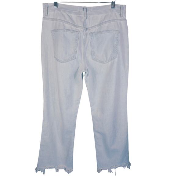 We The Free Free People Maggie Mid Rise Distroyed Frayed Hem Jeans 30 NWT - Picture 2 of 5